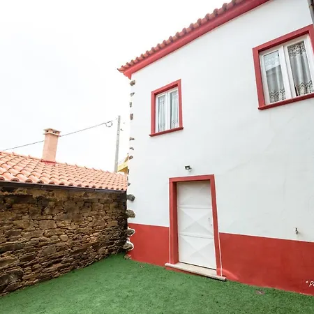 مزرعة للإقامة Casa Do Silverio - Barroca